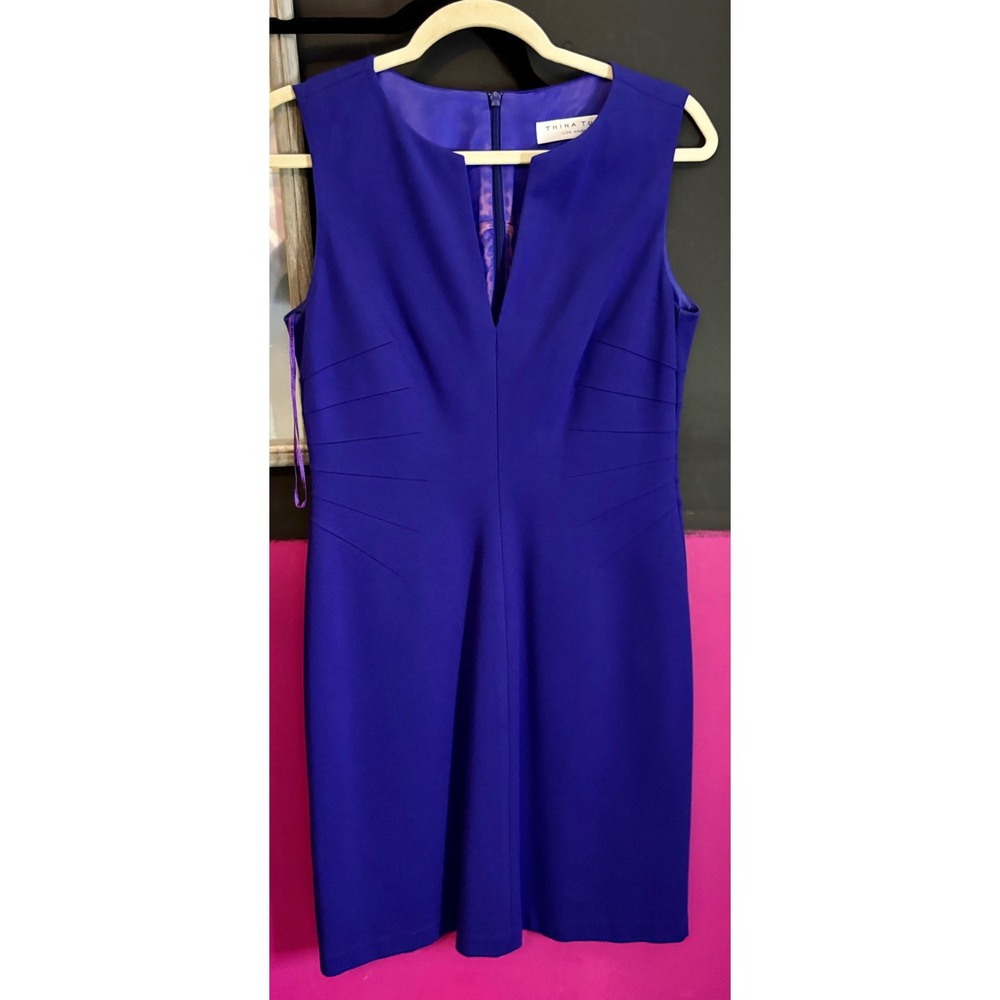 Trina Turk Royal Blue Notched V-Neck Sunburst Pleat Sheath Dress Size 4
